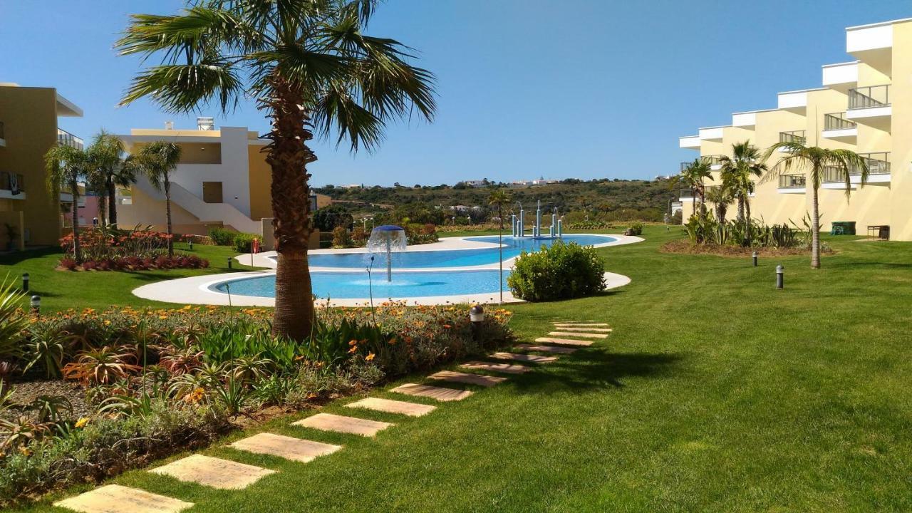 Apartamento Luxo E Sossego Albufeira Luaran gambar