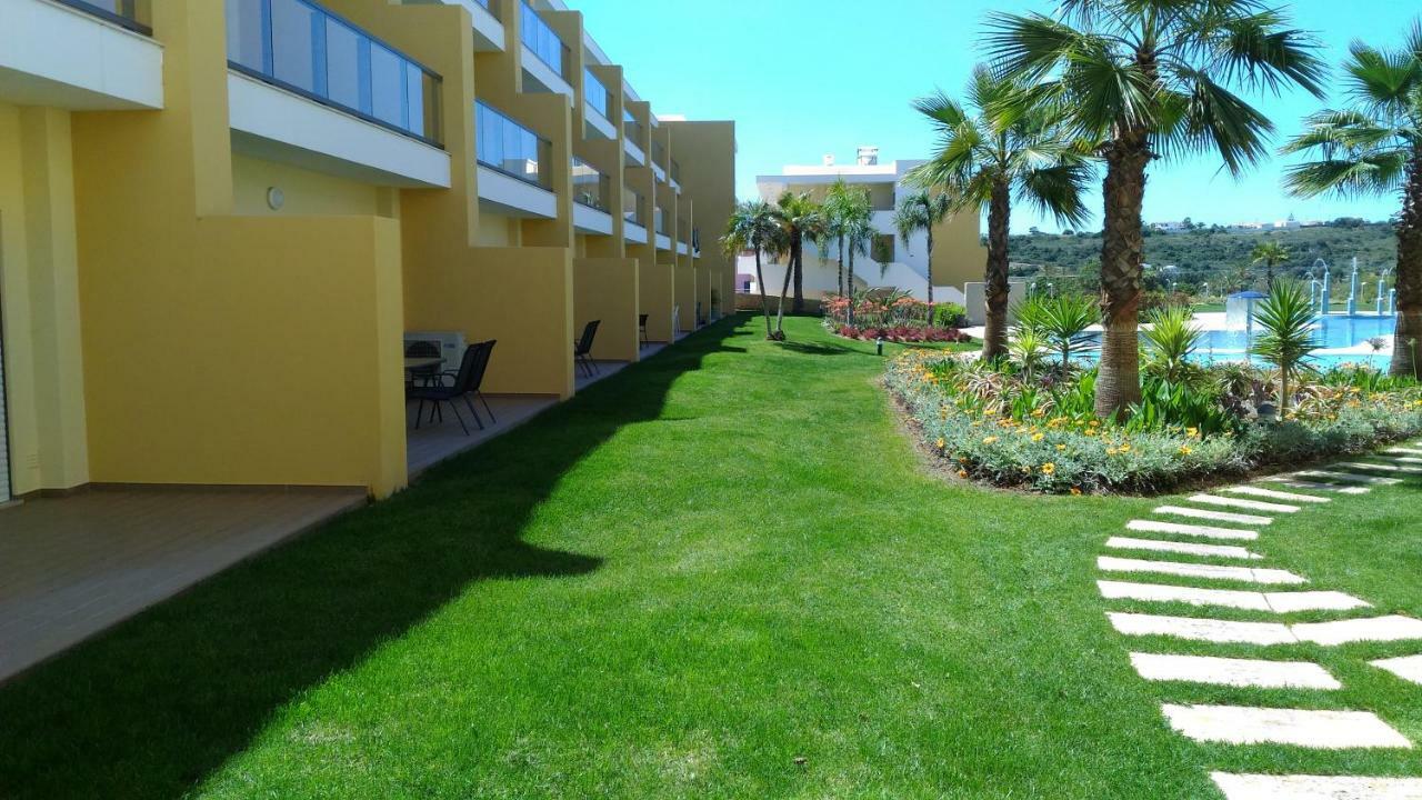 Apartamento Luxo E Sossego Albufeira Luaran gambar